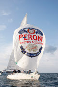 peroni nastro azzurro vela birra
